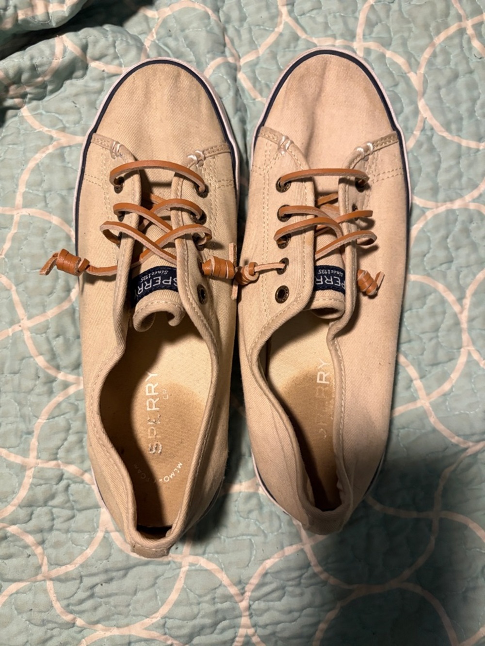 Sperry Cream Canvas Boat Shoes with Tan Laces Crest Vibe